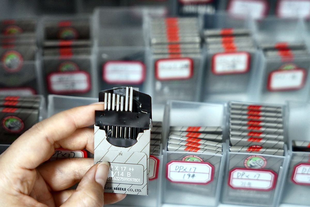 Sharp tool issue, return and record control